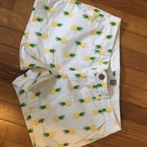 Old Navy Pineapple shorts
